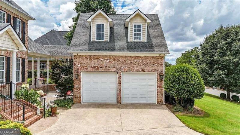 325 Highland Pointe DR Cohutta, GA 30710