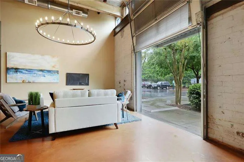 1661 La France ST NE Atlanta, GA 30307