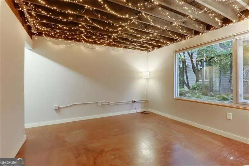 1661 La France ST NE Atlanta, GA 30307