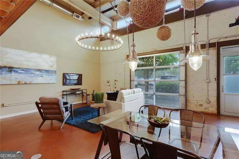 1661 La France ST NE Atlanta, GA 30307