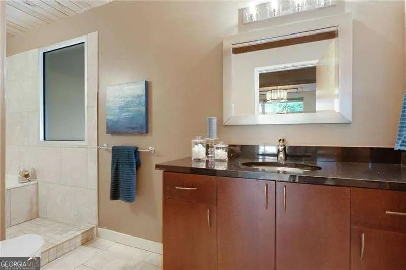 1661 La France ST NE Atlanta, GA 30307