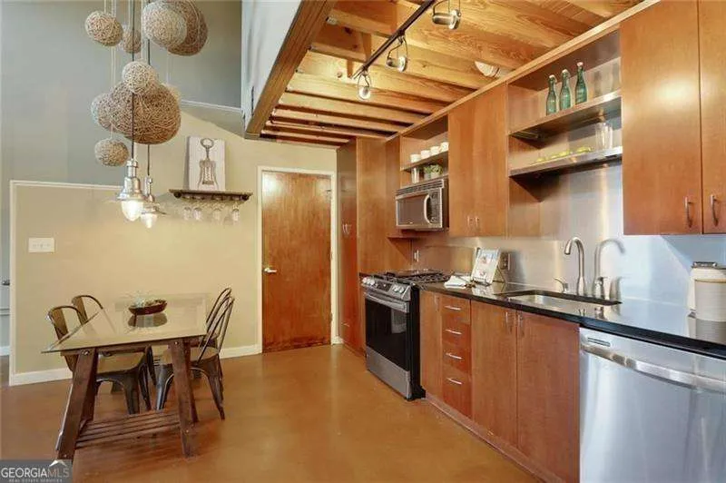 1661 La France ST NE Atlanta, GA 30307