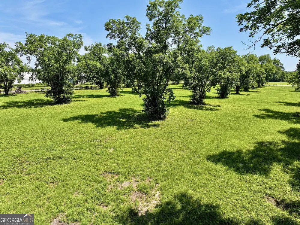 1 Kellam RD Dublin, GA 31021