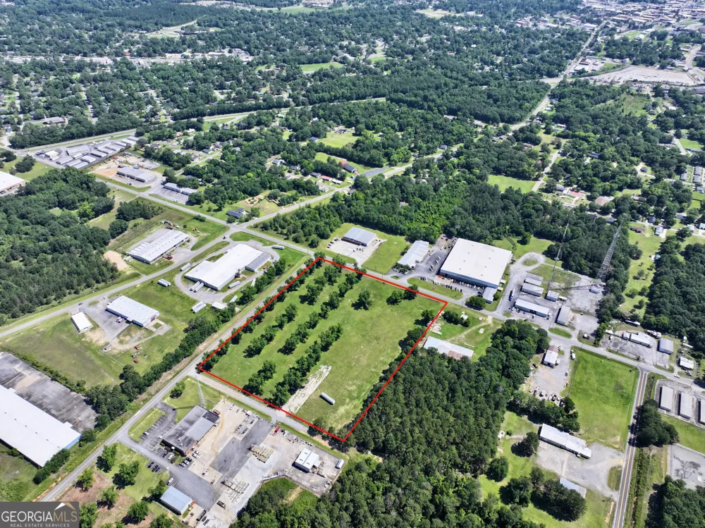 1 Kellam RD Dublin, GA 31021