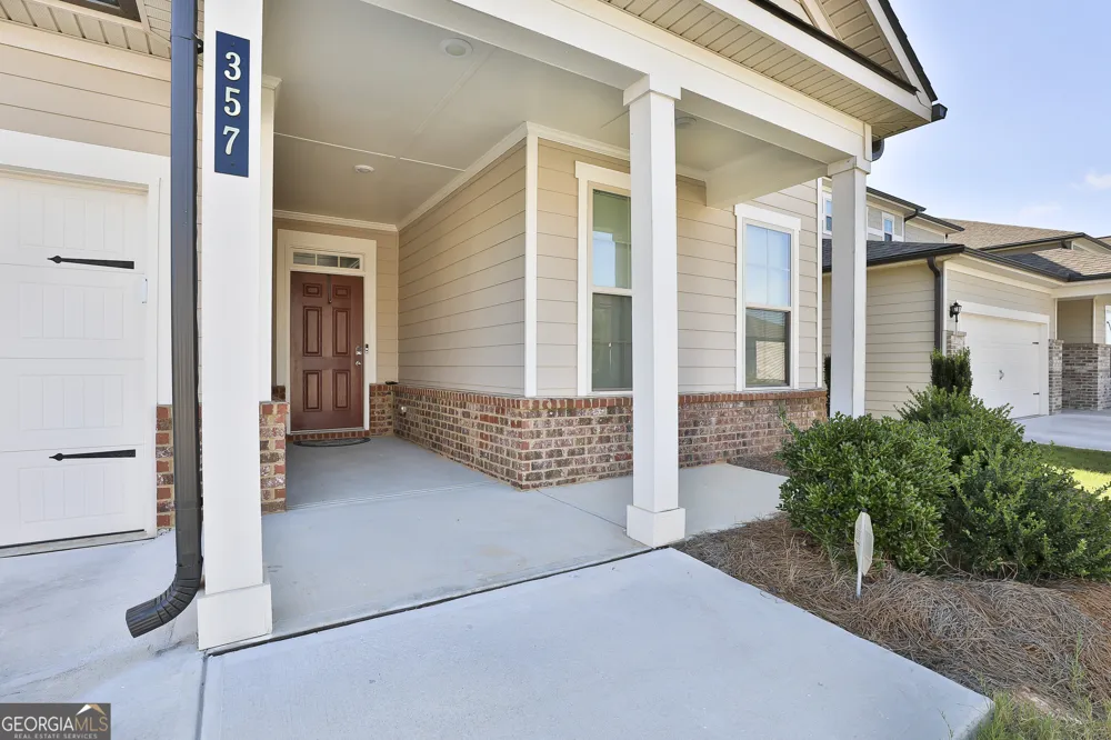 357 Caledonia CT Peachtree City, GA 30269