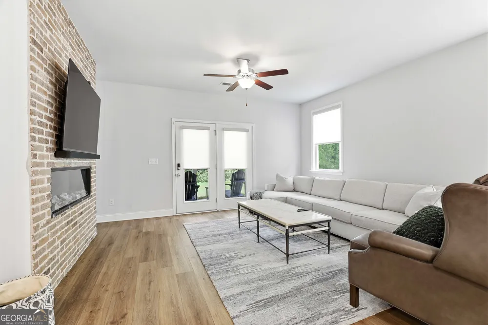 357 Caledonia CT Peachtree City, GA 30269