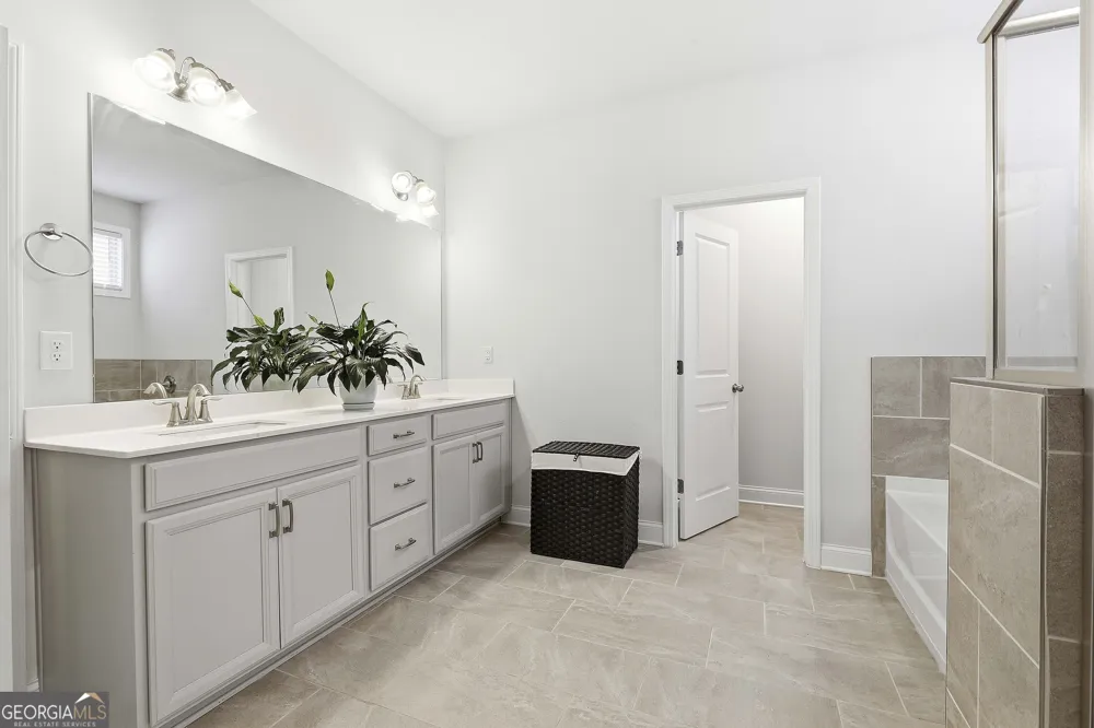 357 Caledonia CT Peachtree City, GA 30269