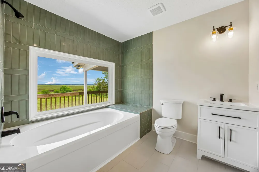 47 Marsh View CT St. Marys, GA 31558