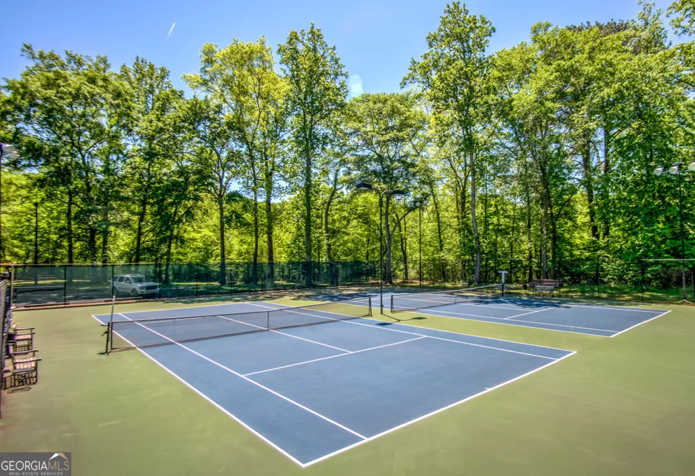 336 Quail RUN Roswell, GA 30076