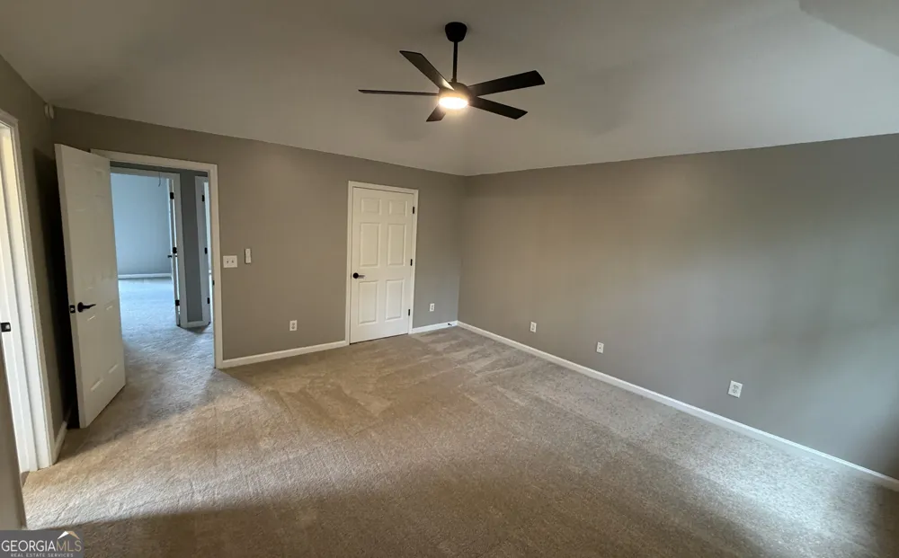 3917 Creek Shoals LN Ellenwood, GA 30294