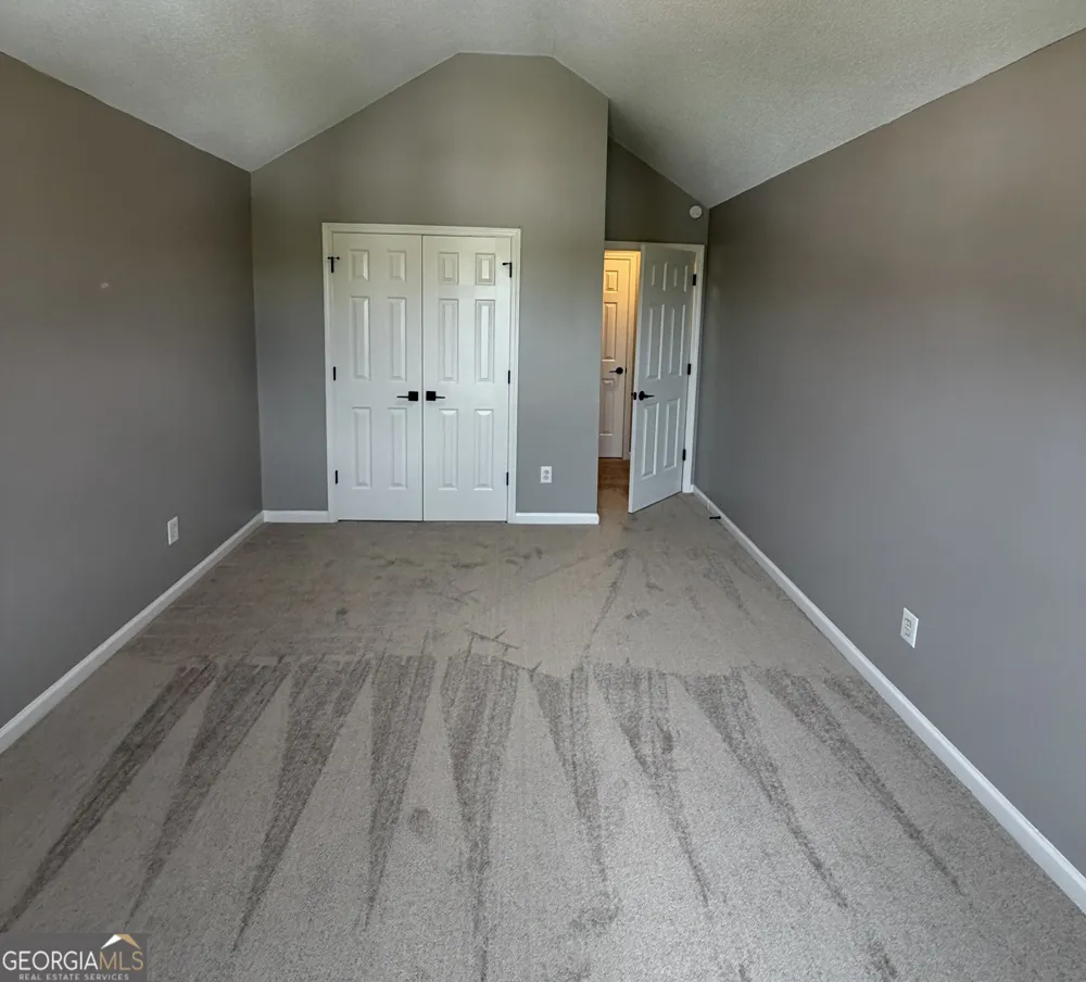 3917 Creek Shoals LN Ellenwood, GA 30294
