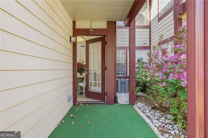 904 Wentworth CT Alpharetta, GA 30022