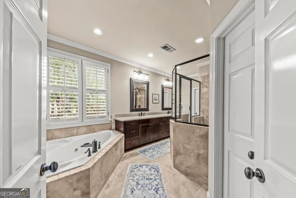 1020 Colonial CT Greensboro, GA 30642