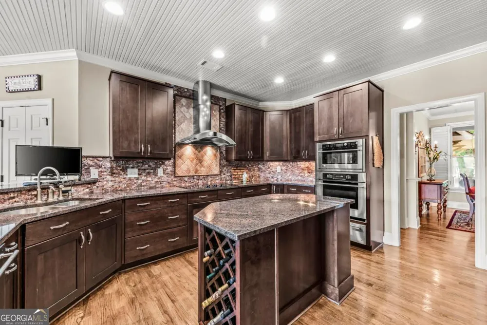 1020 Colonial CT Greensboro, GA 30642
