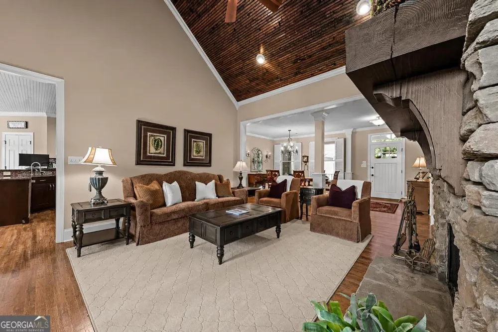 1020 Colonial CT Greensboro, GA 30642