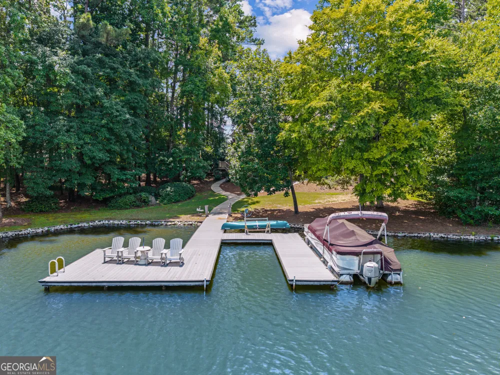 1020 Colonial CT Greensboro, GA 30642