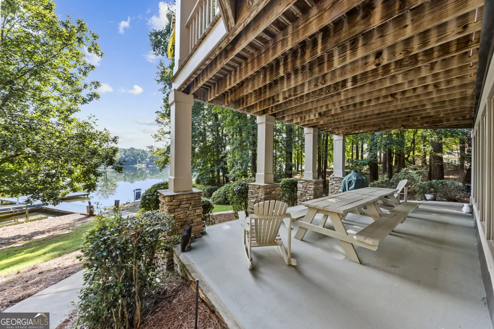1020 Colonial CT Greensboro, GA 30642