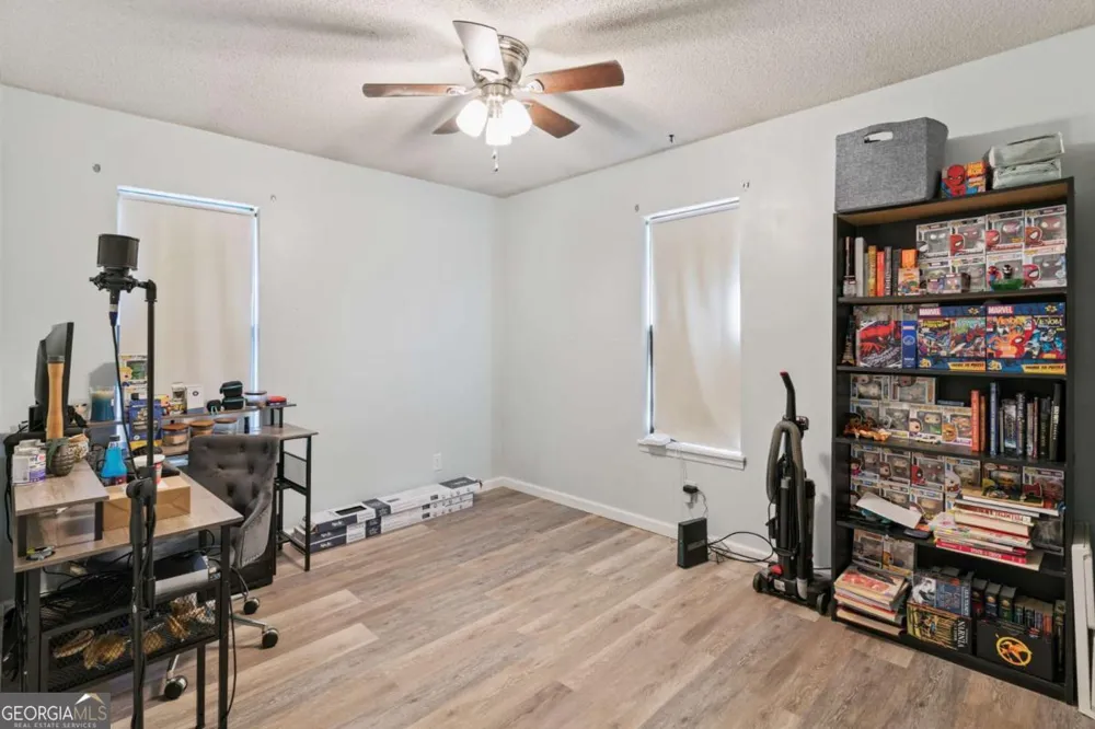 156 W Peach AVE Kingsland, GA 31548