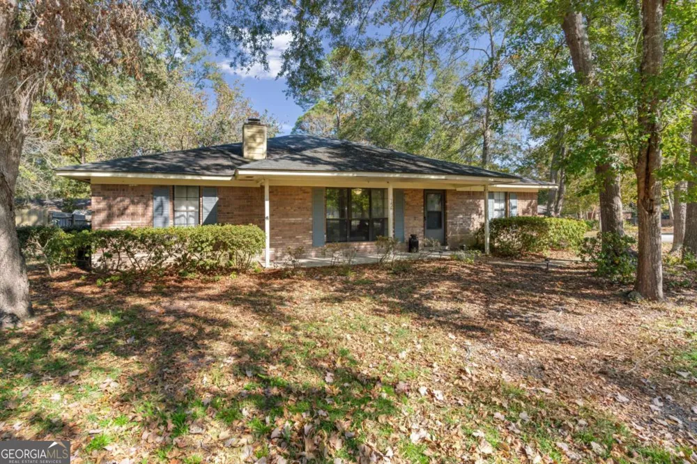 156 W Peach AVE Kingsland, GA 31548