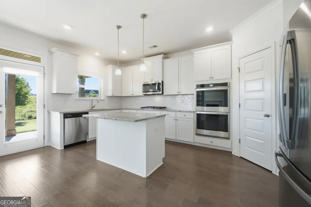 1221 Hawthorne CIR Madison, GA 30650