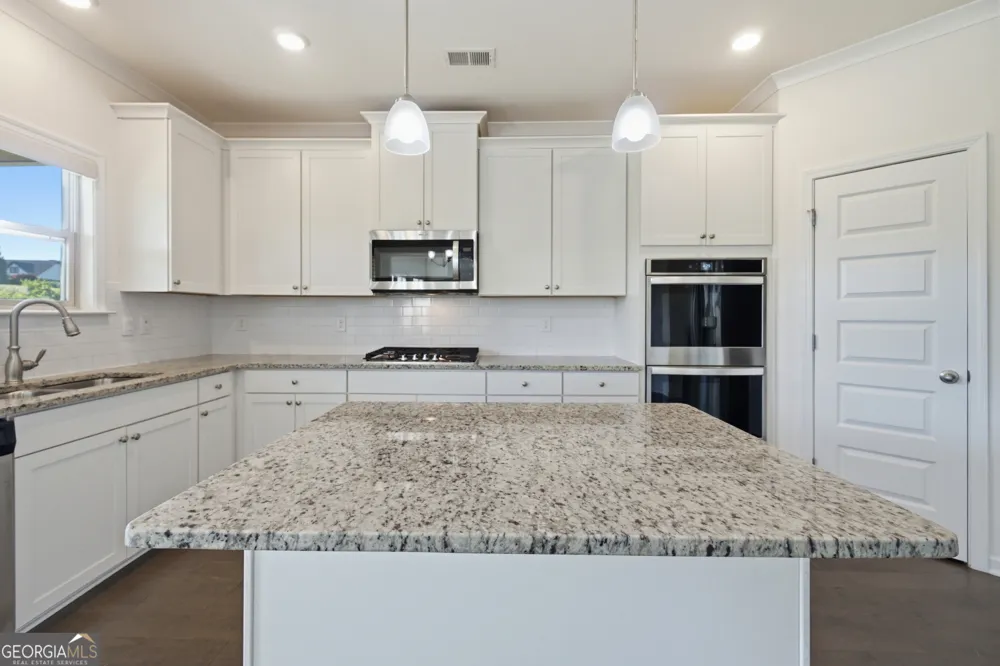 1221 Hawthorne CIR Madison, GA 30650