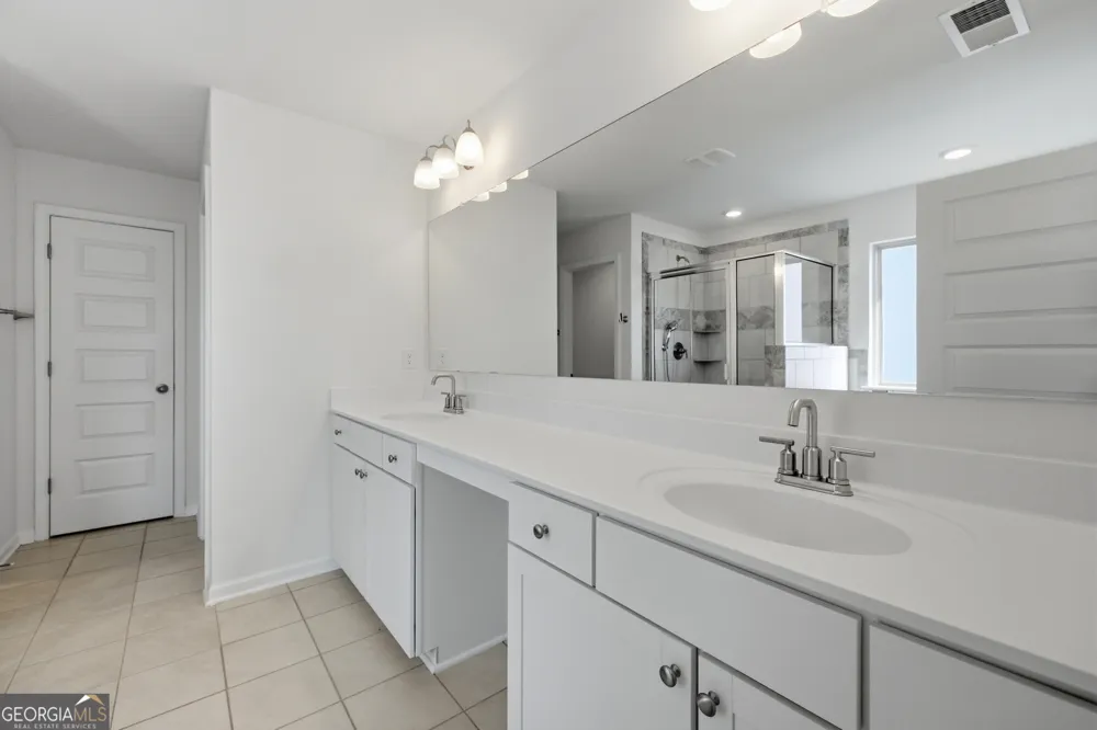 1221 Hawthorne CIR Madison, GA 30650