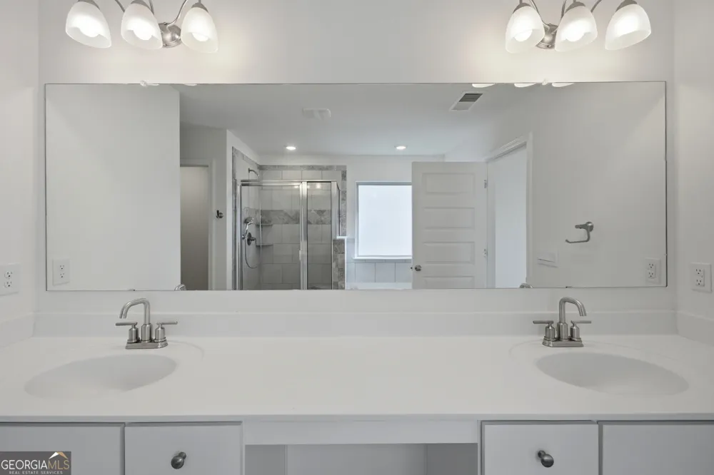 1221 Hawthorne CIR Madison, GA 30650