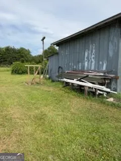 128 Oaktree LN Alma, GA 31510