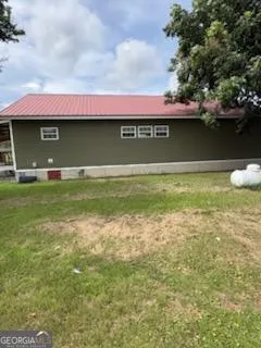 128 Oaktree LN Alma, GA 31510