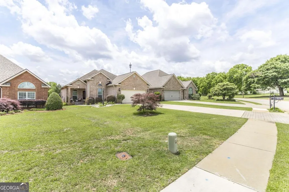 504 Eagle Springs DR Centerville, GA 31028