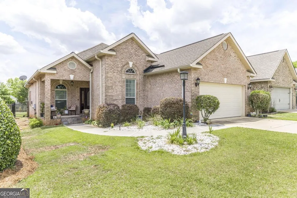 504 Eagle Springs DR Centerville, GA 31028