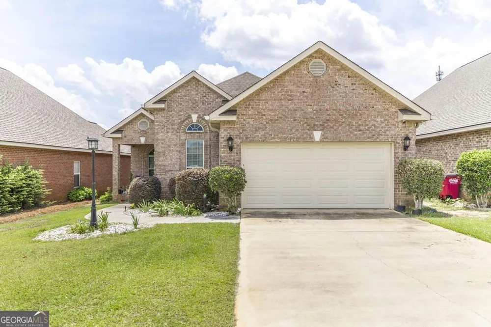 504 Eagle Springs DR Centerville, GA 31028