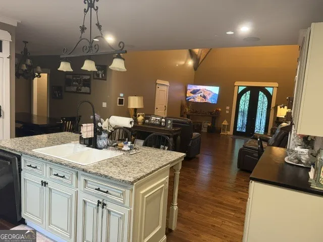 1330 McCannon Morris RD Hull, GA 30646