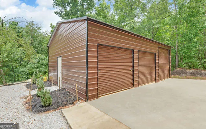 1330 McCannon Morris RD Hull, GA 30646