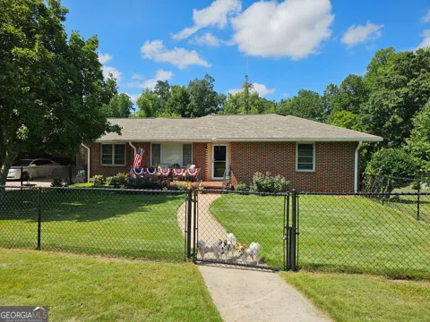 700 Brookwood DR