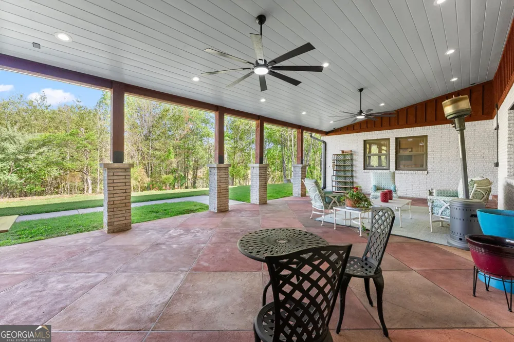 153 Trackrock Gap RD Blairsville, GA 30512