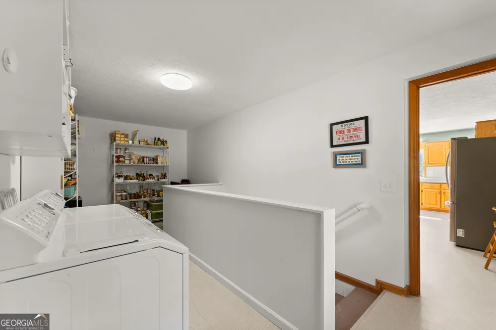 153 Trackrock Gap RD Blairsville, GA 30512
