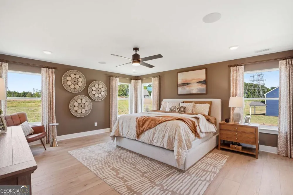 372 Conifer LN Ball Ground, GA 30107
