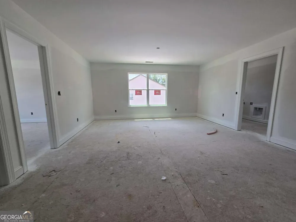 372 Conifer LN Ball Ground, GA 30107