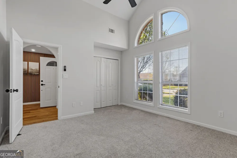 87 Park Ln Warner Robins, GA 31093