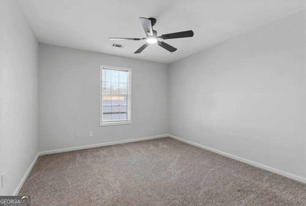 87 Park Ln Warner Robins, GA 31093