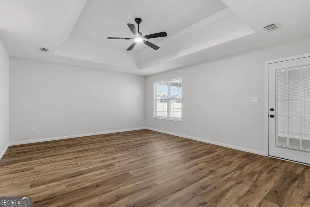 87 Park Ln Warner Robins, GA 31093