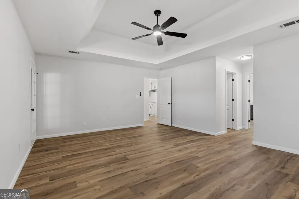 87 Park Ln Warner Robins, GA 31093