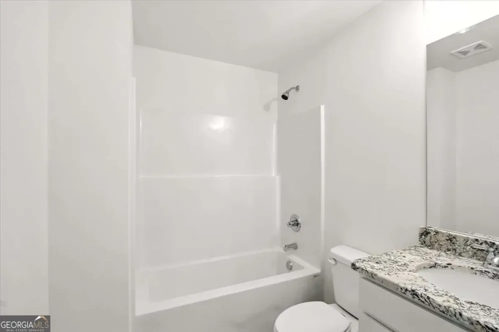 305 Rachel LN Hartwell, GA 30643