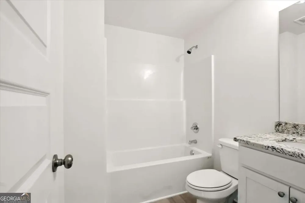 305 Rachel LN Hartwell, GA 30643