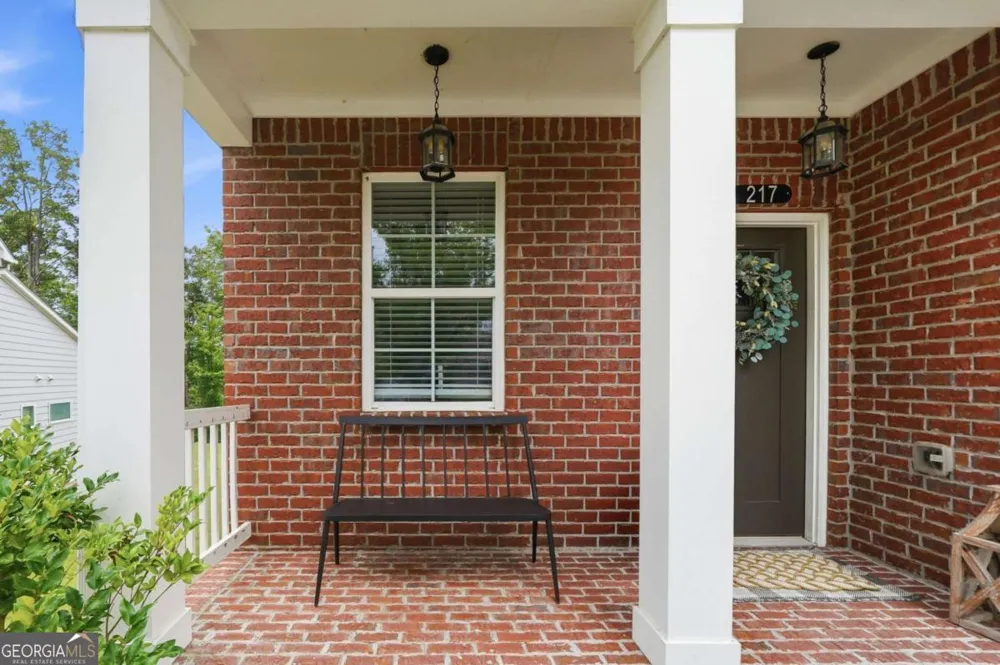 217 Lakeside PL Canton, GA 30114