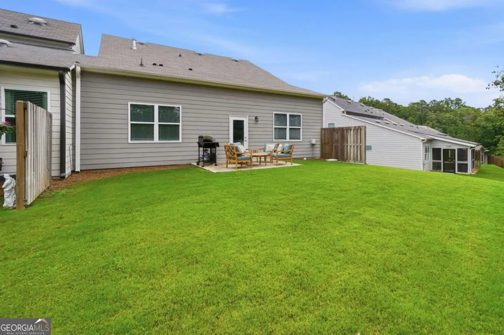 217 Lakeside PL Canton, GA 30114