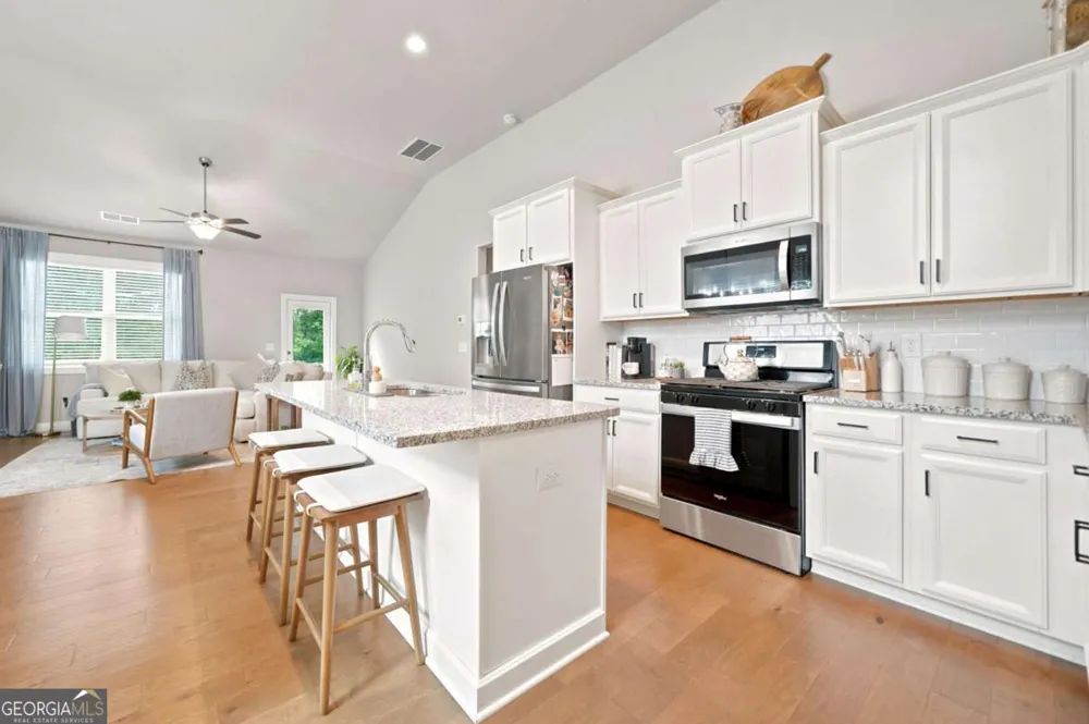 217 Lakeside PL Canton, GA 30114