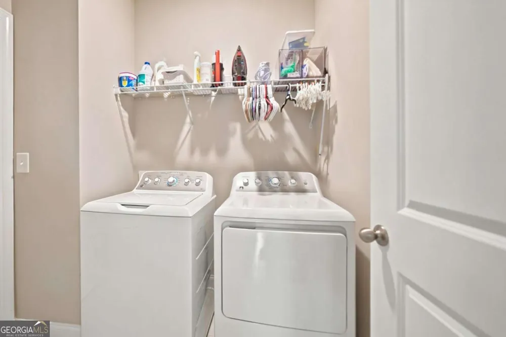 217 Lakeside PL Canton, GA 30114