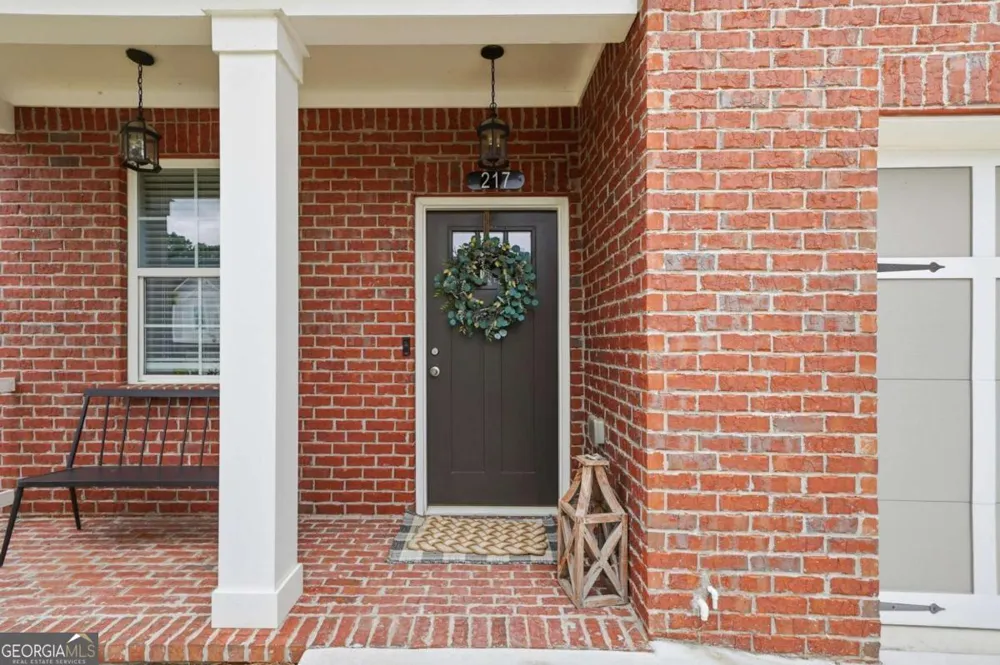 217 Lakeside PL Canton, GA 30114